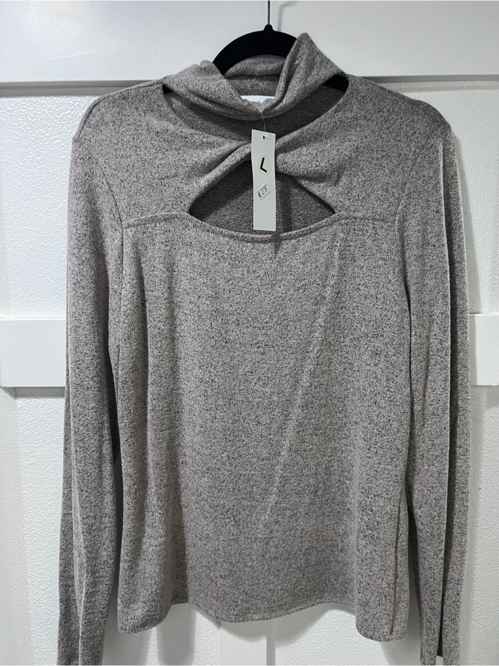Gilli Heather Taupe Twist Neck Cutout Long Sleeve Top